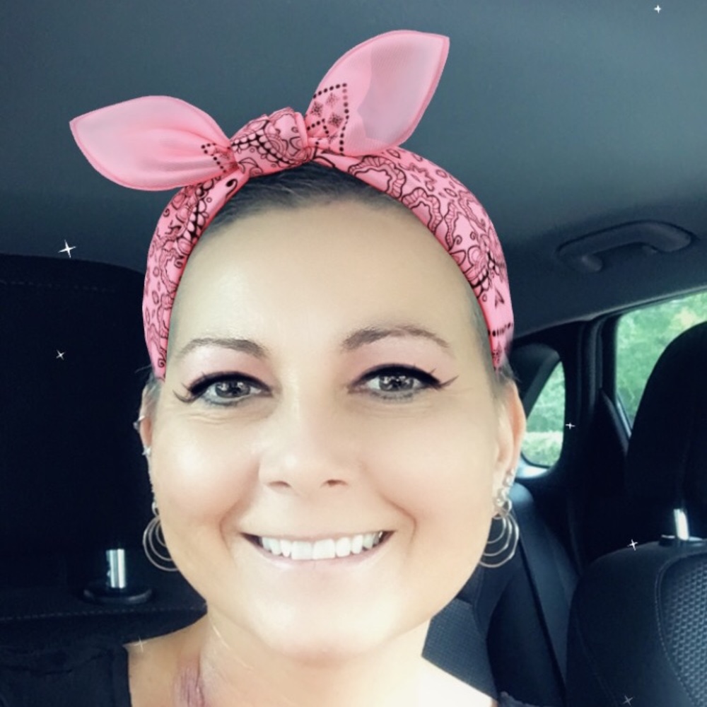 Meet your Posher, Cassandra